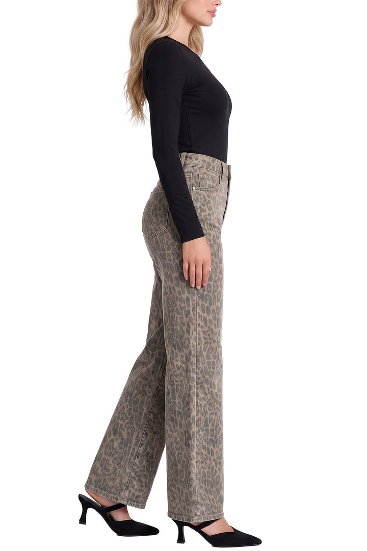 Hailey Wide Leg Printed Bull Jeans-VTGLE