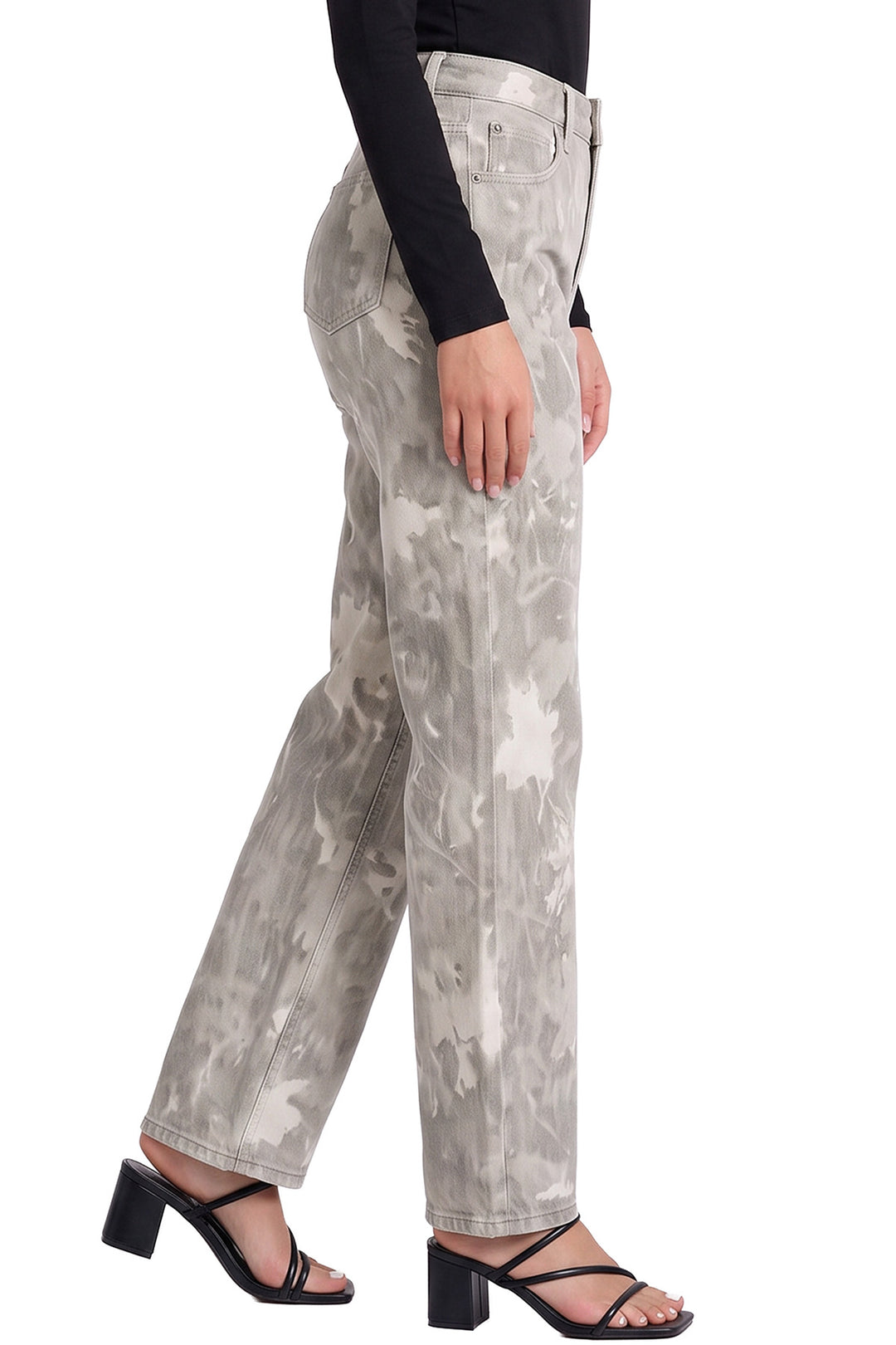 Stella Barrel Printed Jeans
