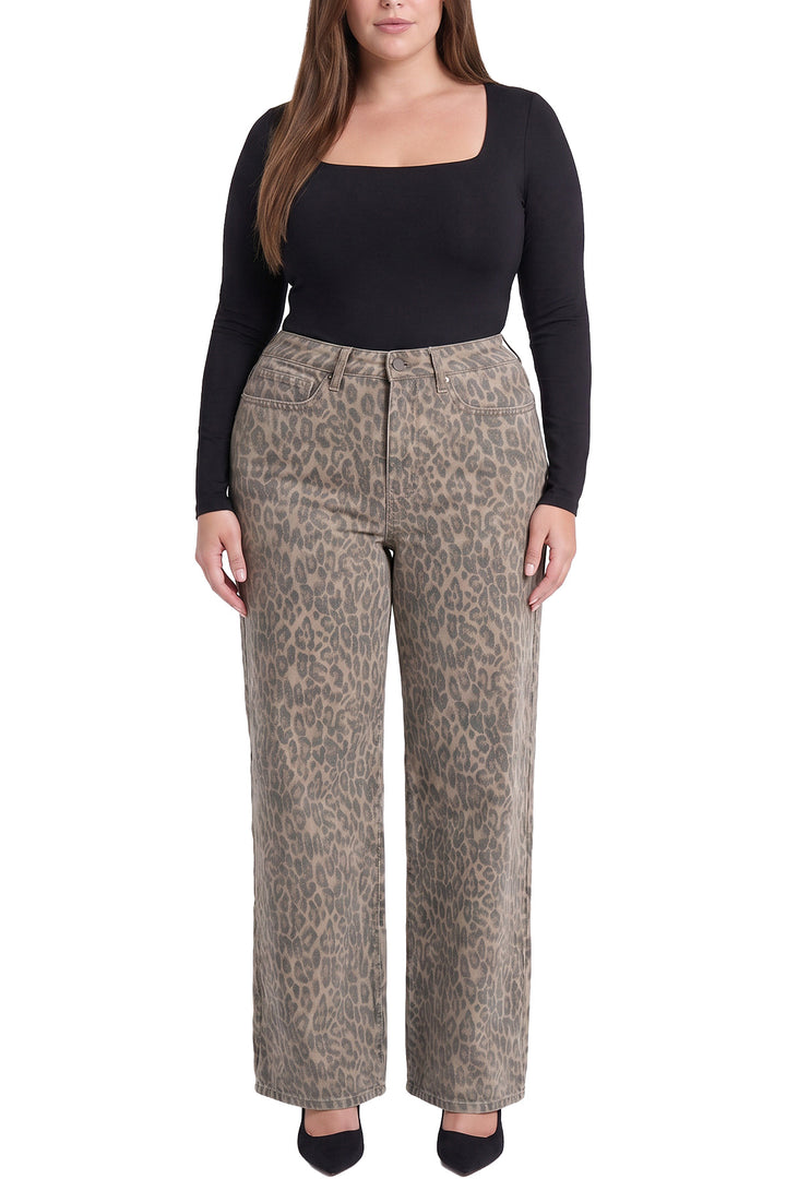 Plus Hailey Wide Leg Printed Bull Jeans